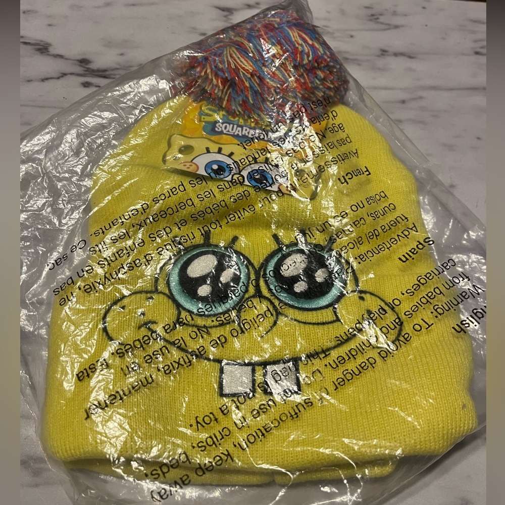 NWT Spongebob Squarepants Pom Beanie